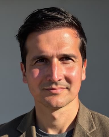 Vincent Ryckbosch, SaaS Builder et AI Architect, fondateur de VRIA Consulting et de kanari.io